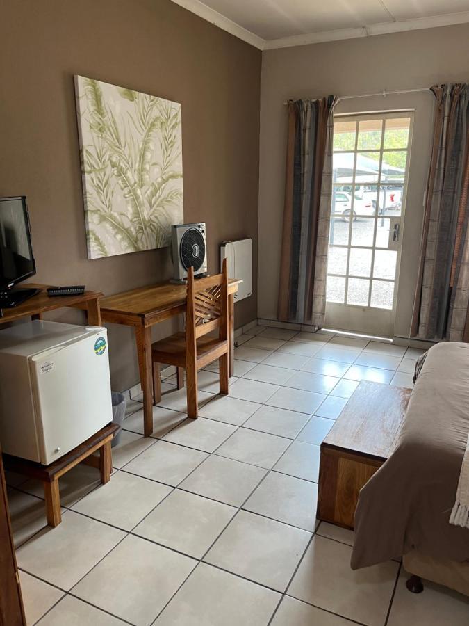 Euforia Guesthouse ミデルバーグ エクステリア 写真